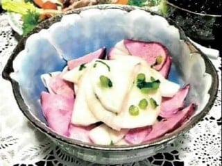 カブと紫山芋の酢の物